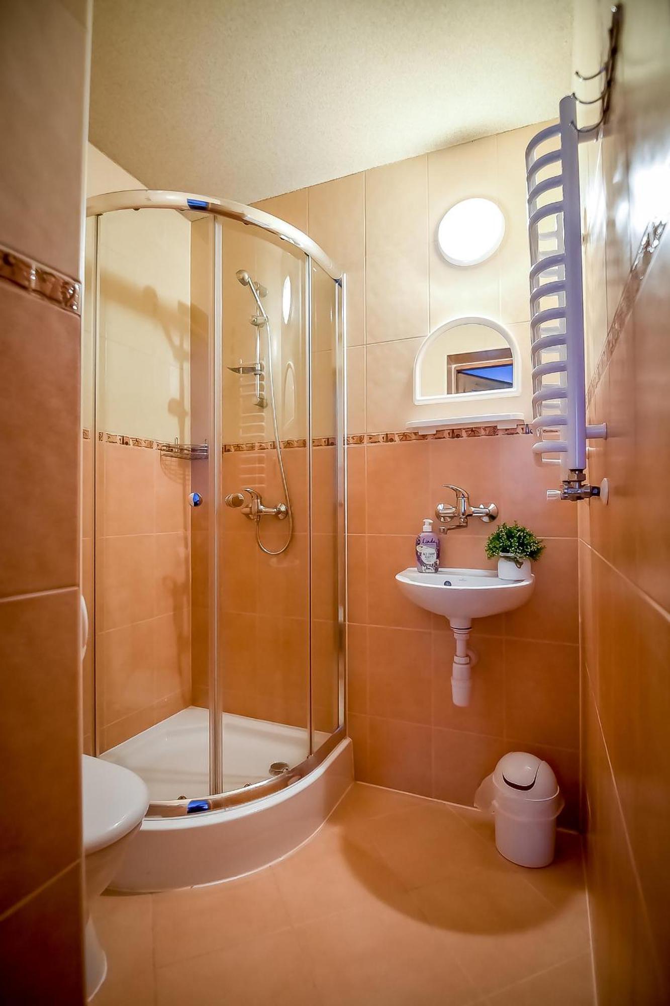 Quadruple Room,1652636662:JPEG